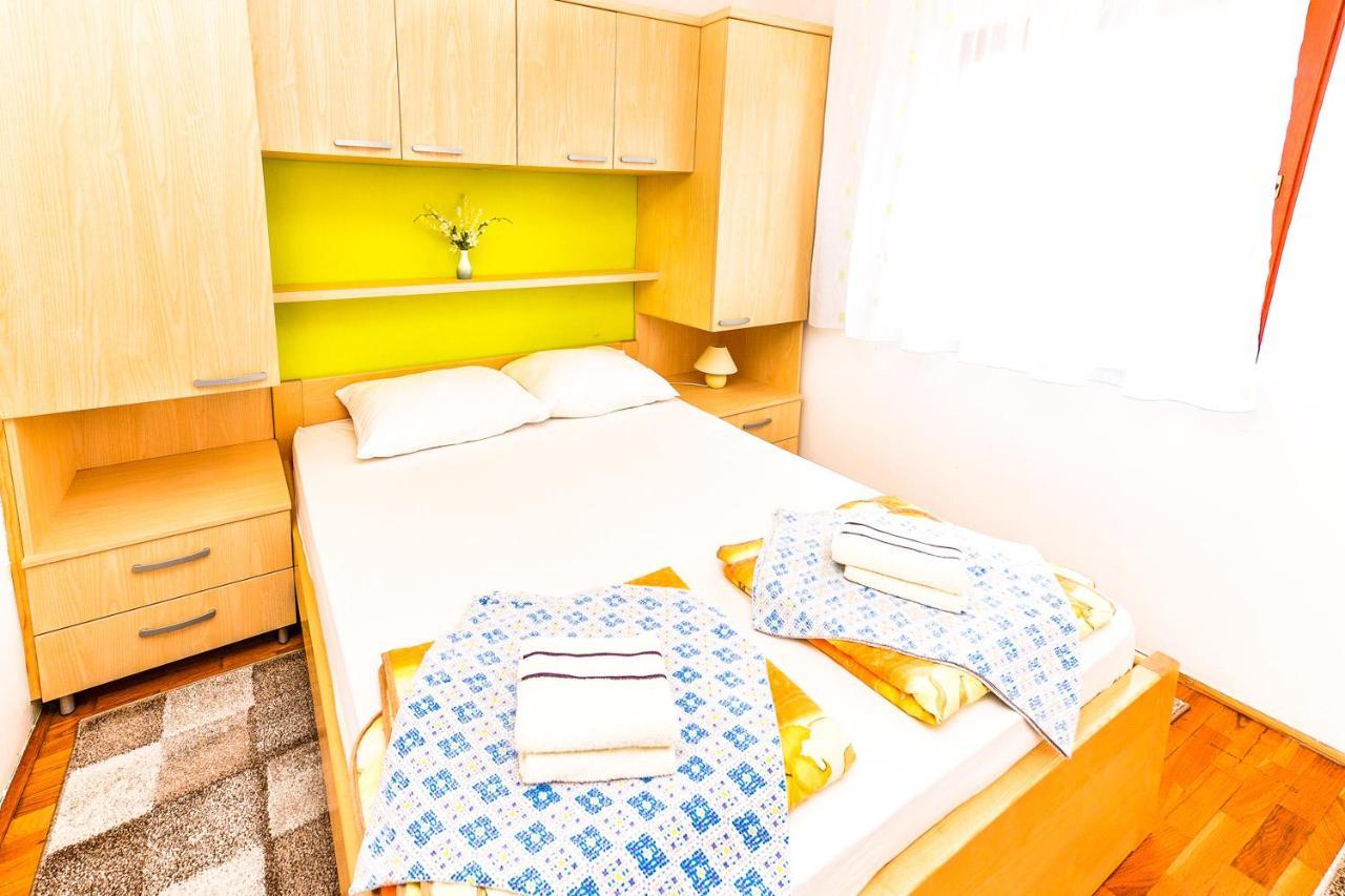 Apartments Hope Новалья Экстерьер фото
